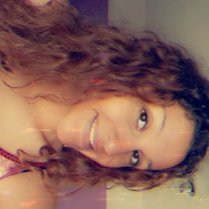 Meet your Posher, Pauline